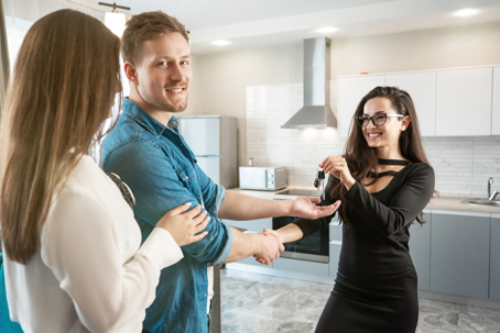 How Visa Business Plans Assisted in Securing an E-2 Visa for an Innovative Rental Arbitrage Investor