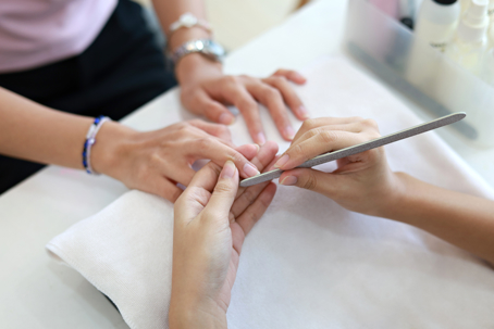 nails