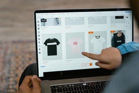 Navigating E-2 Visa Eligibility: Can an Online Store Support Your E-2 Visa Application?